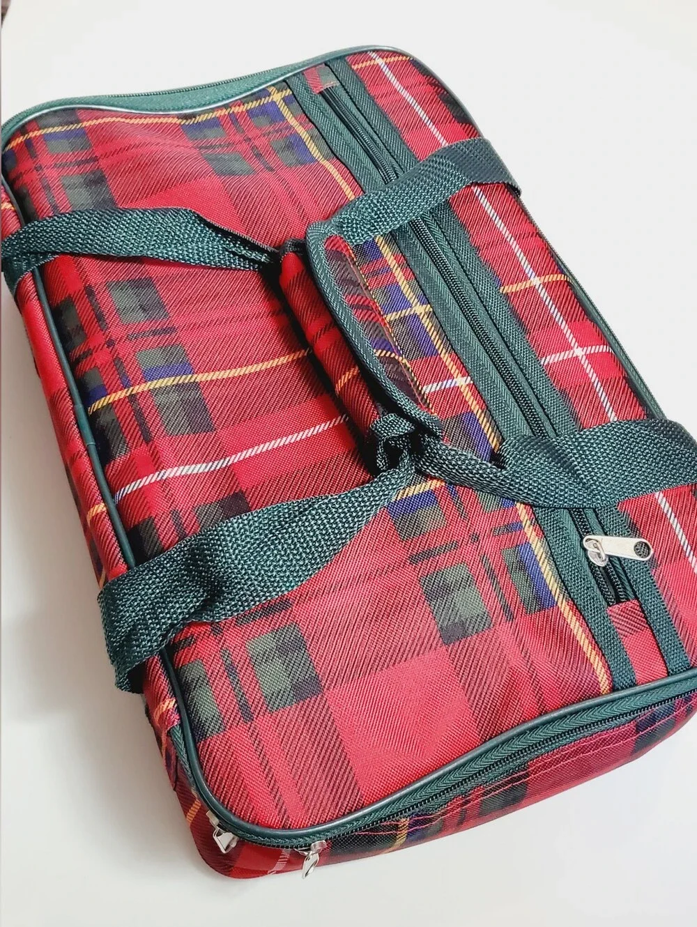Insulated Tartan Plaid Casserole Carrier
